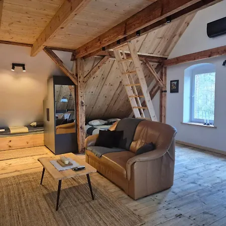 Farm stay Klonowka Zawada (Tarnowskie Gory)