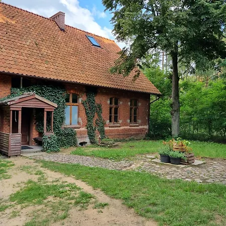Farm stay Klonowka Zawada (Tarnowskie Gory)